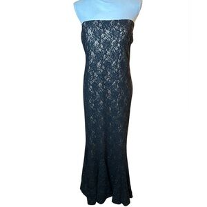 Arianna by Rachel Kaye Black Strapless Laced Mermaid Style Gown
